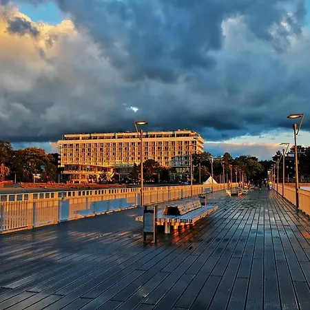 Andar Z Miejscem Parkingowym Apartment *